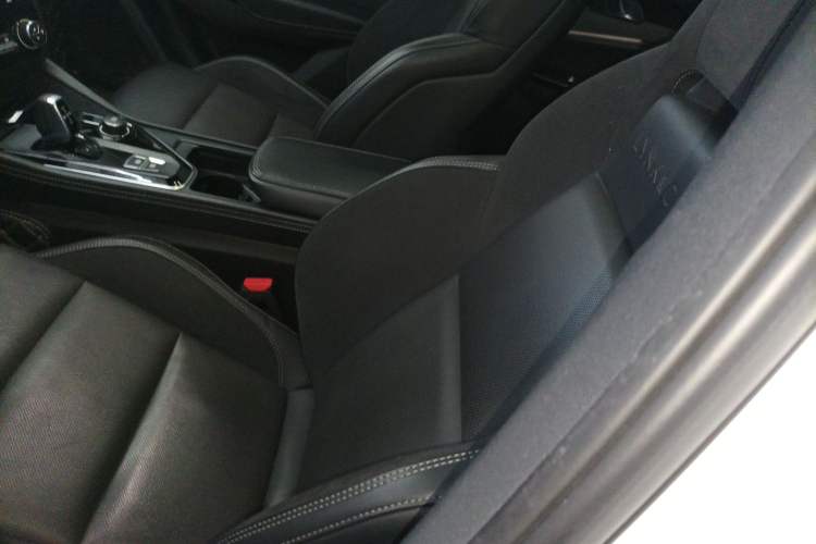 Used Lynk & Co 03 2022 2.0TD DCT JingPro
