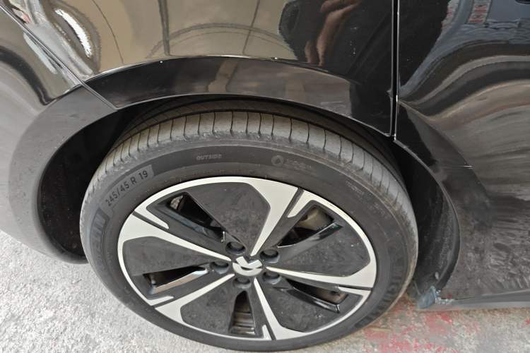 Used Nio ET5T 2024 75kWh Touring Exterior 1