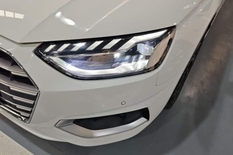 Used Audi A4L 2022 40 TFSI Luxury Prestige Edition Left Front Headlight