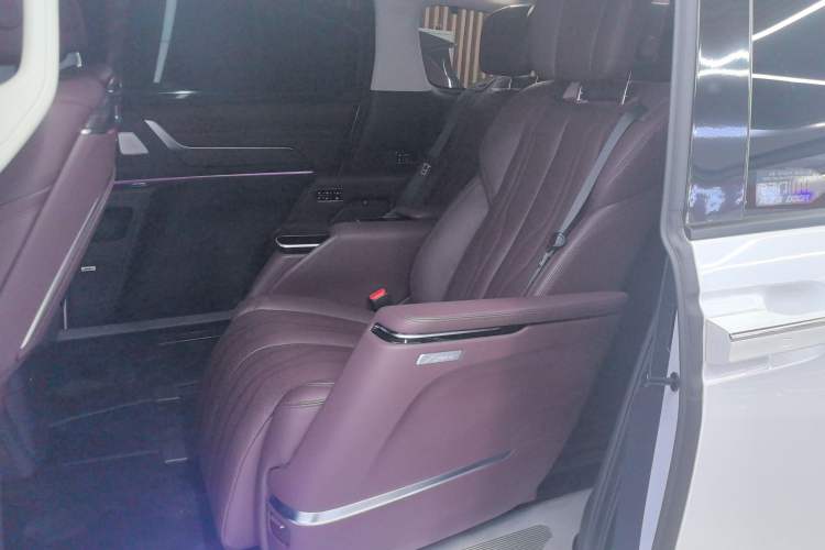 Used Buick Century 2023 2.0T Seven-Seater Yinshi Edition