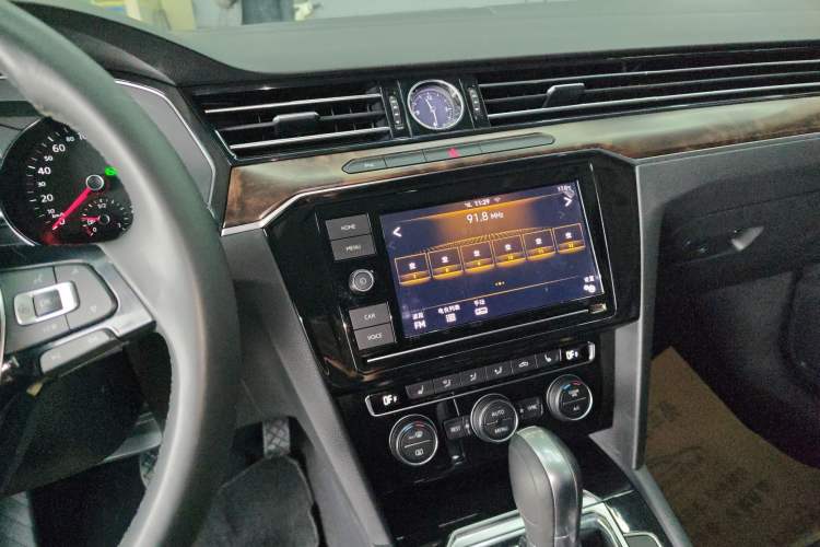 Used Volkswagen Magotan 2019 330TSI DSG Luxury Model China V Standard
