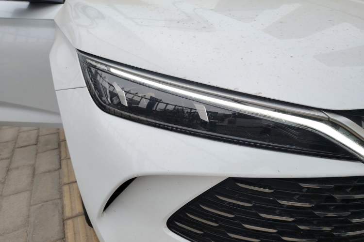 Used BYD Qin L 2024 DM-i 80KM Beyond Model Right Front Headlight