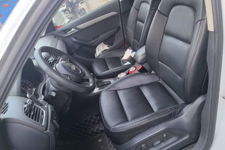 Used Audi Q3 2015 30 TFSI Ambition Edition
