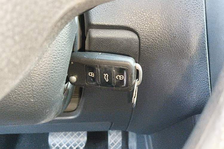 Used Volkswagen Polo 2013 1.6L Automatic Comfort Edition