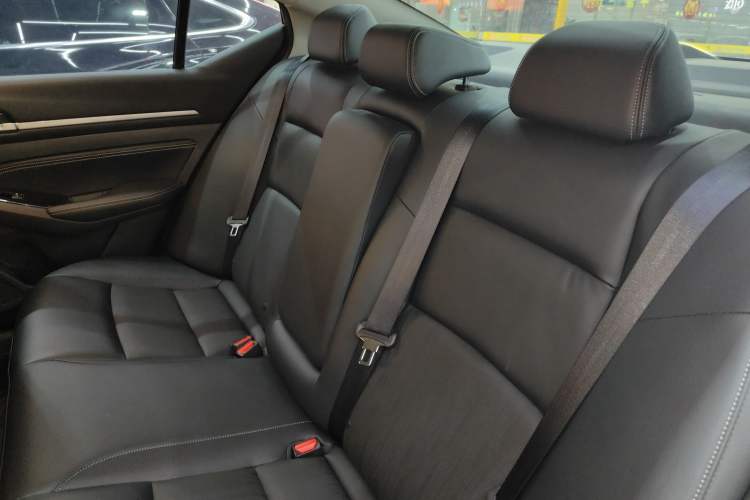 Used Nissan Teana 2025 Model 2.0L XL-TLS Enjoyment Edition
