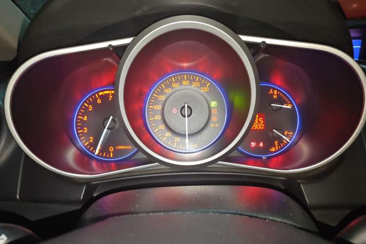 Used Mazda CX-7 2011 2.5L Luxury Edition