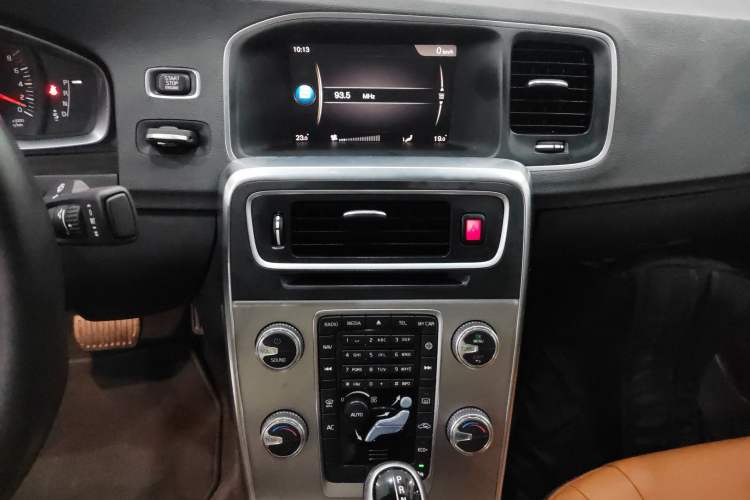 Used Volvo S60 2017 S60L T3 Smart Upgrade Edition