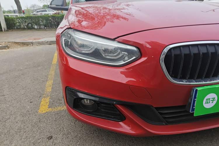 Used BMW 1 Series 2018 118i Sport Edition Right Front Headlight