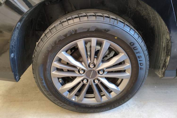 Used SAIC MAXUS G50 2023 PLUS 1.5T Happiness-Recommended Automatic Start Edition