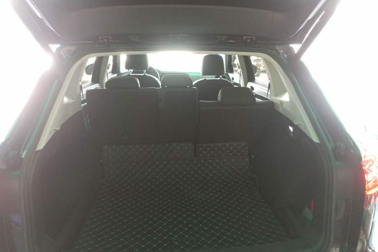 Used Volkswagen Tayron 2021 330TSI Two-Wheel-Drive 3rd Anniversary Limited Edition
