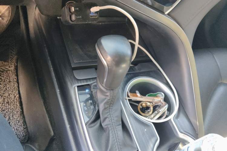 Used Toyota Camry 2023 Dual-Motor 2.5 HGVP Leading Edition
