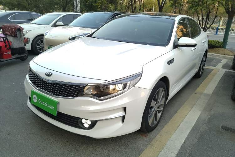 Used Kia K5 2017 2.0L Automatic 15th Anniversary Special Edition LUX