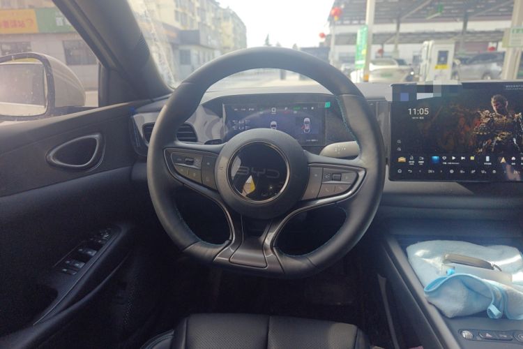 Used BYD Seal 06 New Energy 2025 EV 545KM Premium Edition Steering Wheel