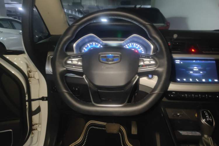 Used Geely Auto Vision X3 2019 Upgraded Model 1.5L CVT Prestige Version
