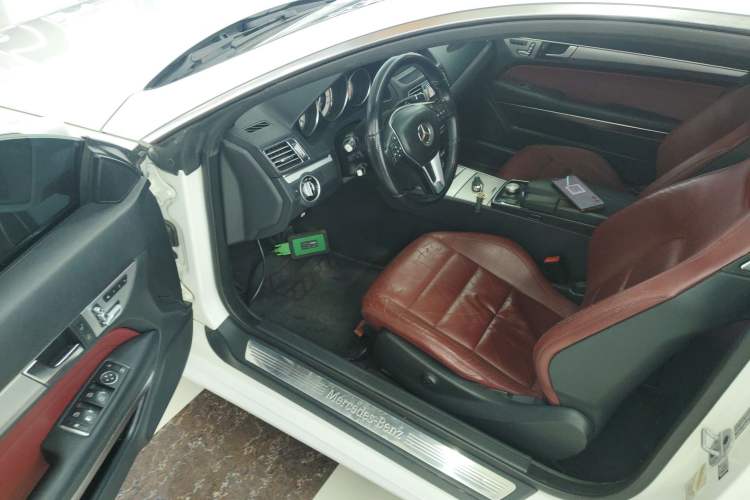 Used Mercedes-Benz E-Class (Import) 2014 E 200 Coupe
