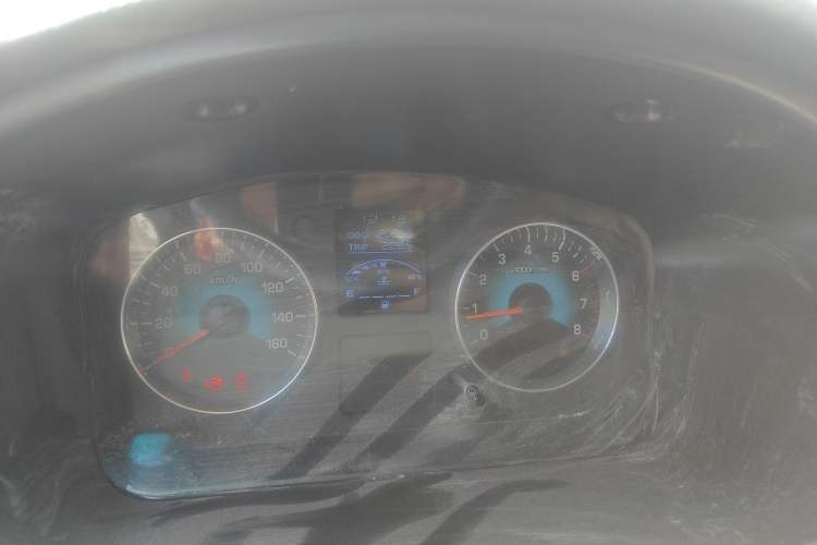 Used Jinbei New Hiace X30L 2018 1.5L Box Truck Wealth Edition DLCG14