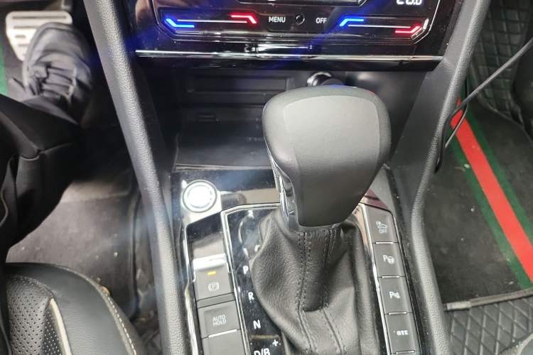 Used Volkswagen Tiguan L New Energy 2021 430 PHEV Plug-in Hybrid Flagship Edition Gear Lever