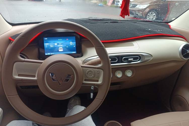 Used Wuling Hongguang MINIEV 2025 Four-Door Version Advanced Edition