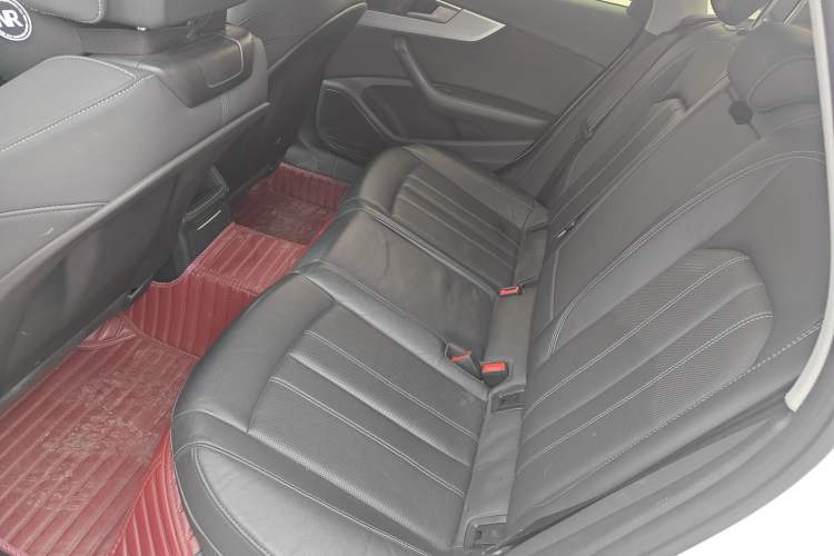 Used Audi A4L 2020 40 TFSI Fashion Dynamic Model Left Rear Seat