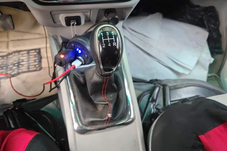 Used Jinbei New Hiace X30L 2021 1.5L Wealth Edition Bus Non-Air-Conditioned China VI Standard SWC15M