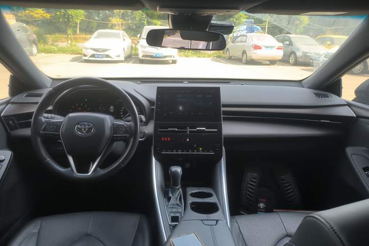 Used Toyota Avalon 2022 2.5L Luxury Edition
