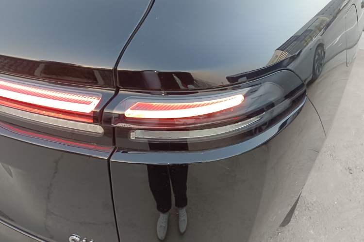 Used Leapmotor C16 2026 Extended-Range 280 LiDAR Zhizun Edition 5 Seats