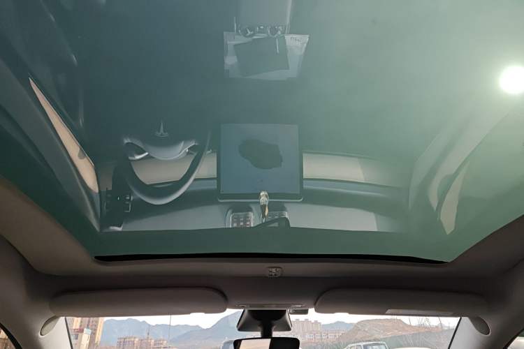 Used Tesla Model Y 2022 Revised Version Long-Range All-Wheel Drive