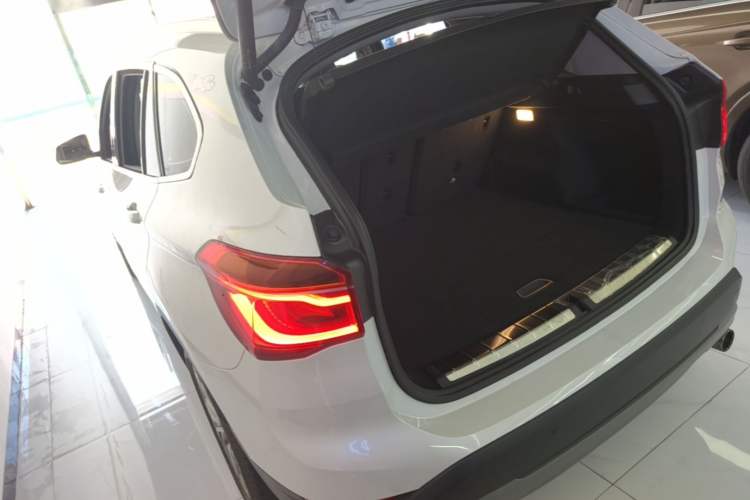 Used BMW X1 2019 sDrive20Li Leading Model