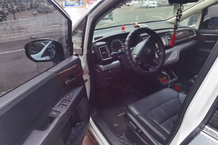 Used Honda Elysion 2016 2.4L Supreme Edition