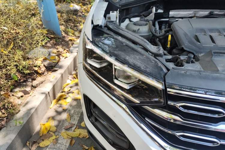 Used Volkswagen Tayron 2021 330TSI Two-Wheel-Drive 3rd Anniversary Limited Edition
