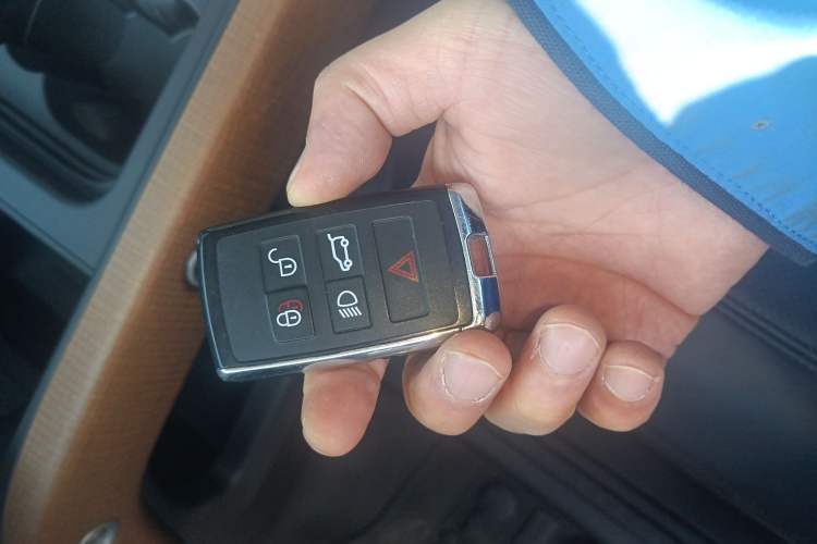 Used Land Rover Defender 2022 110 P400 Dark Edition