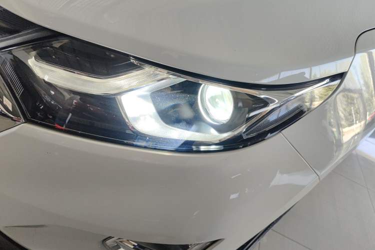 Used Chevrolet Equinox 2019 535T Automatic YuJie Edition China VI Left Front Headlight