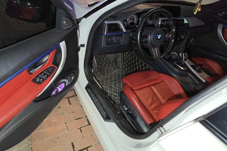 Used BMW 3 Series 2019 320i M Sport Package
