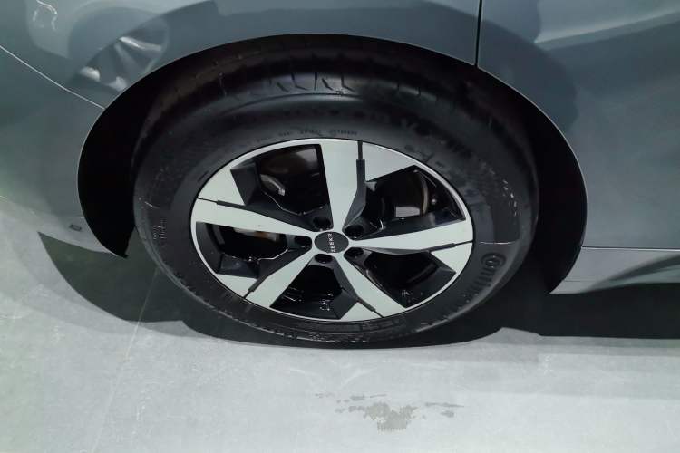 Used Zeekr 001 2022 Long-Range Dual-Motor WE Edition