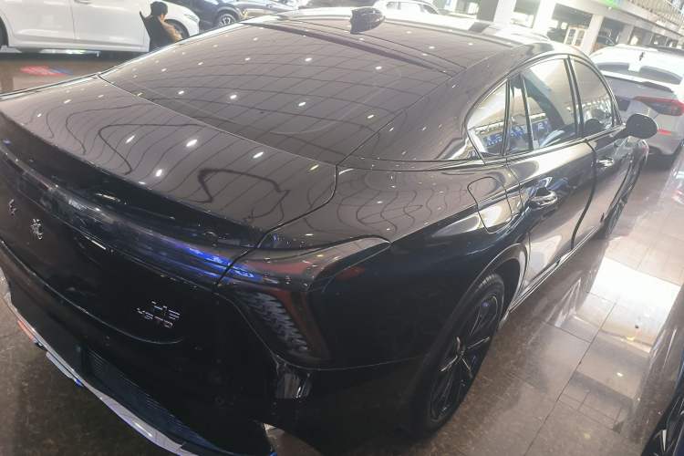 Used Hongqi H6 2023 2.0T ZhiShang Version