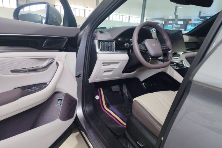 Used BYD Song PLUS New Energy 2025 EV Intelligent Driving Version 520km Premium Model Driver Seat