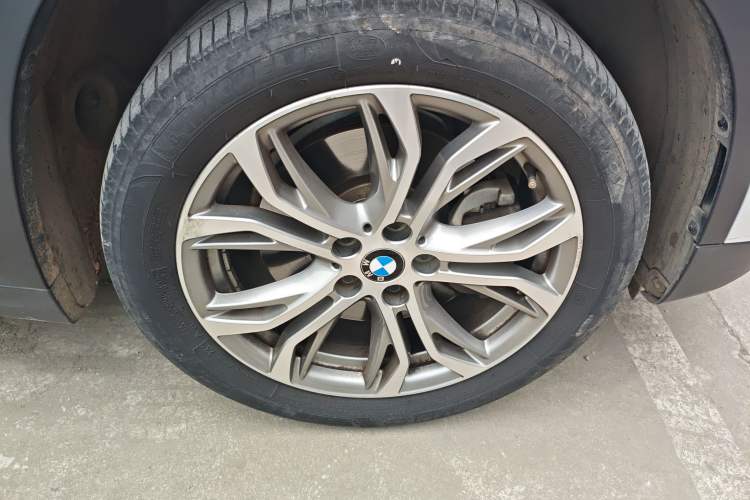 Used BMW X1 2019 sDrive20Li Leading Model