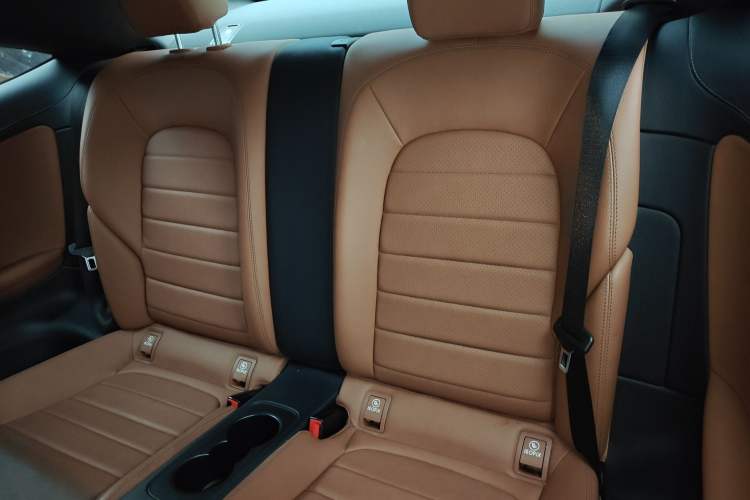 Used Mercedes-Benz C-Class 2017 Facelift C 200 Coupe