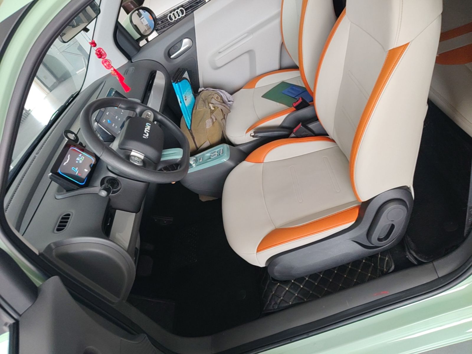 Interior delantero
