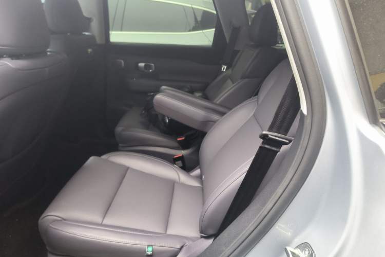 Used Leapmotor C16 2024 Range-Extended 200 Luxury Edition