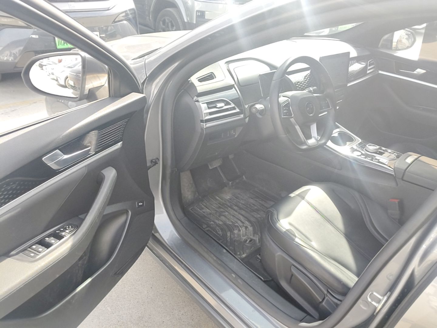 BYD Qin PLUS 2023 EV 510KM Travel Edition — снимка 18