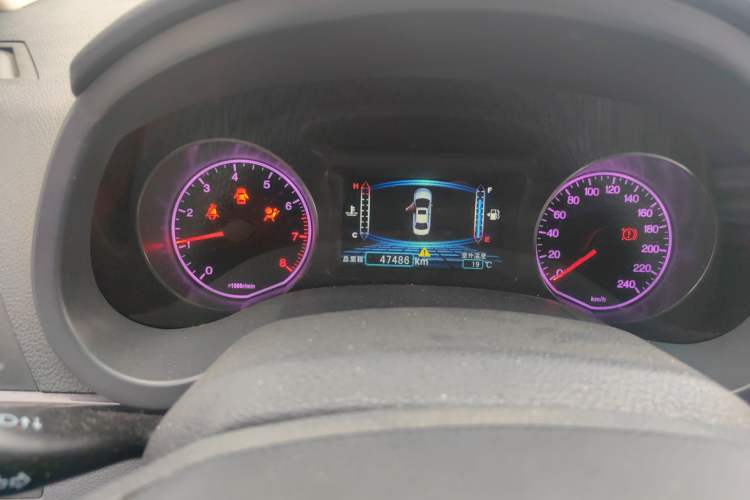 Used BYD Surui 2014 1.5L Manual Luxury Model Instrument Cluster