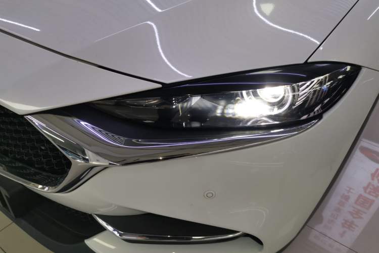 Used Mazda CX-4 2021 2.0L Automatic Two-Wheel Drive Blue Sky Exploration Edition Left Front Headlight