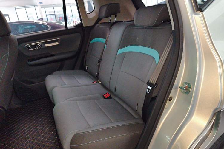 Used AION Y 2023 Younger
