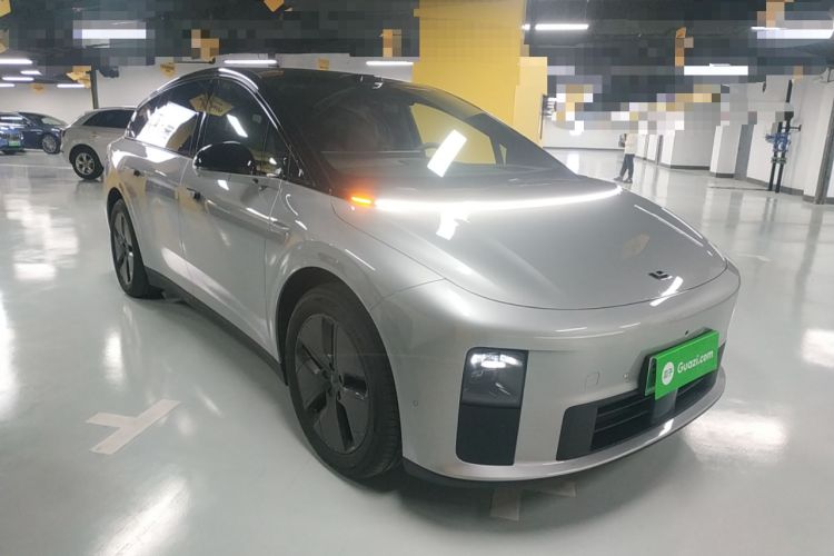 Used Li Auto Li Auto i6 2025 Model Two-Wheel-Drive Standard Type
