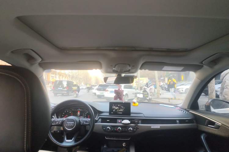 Used Audi A4L 2018 30th Anniversary Edition 40 TFSI Trendy Model
