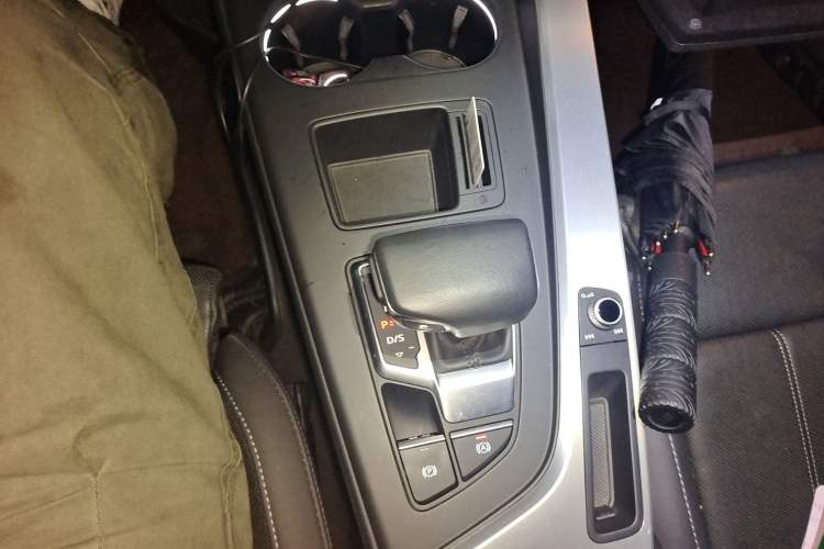 Used Audi A4L 2022 40 TFSI Fashion Dynamic Model