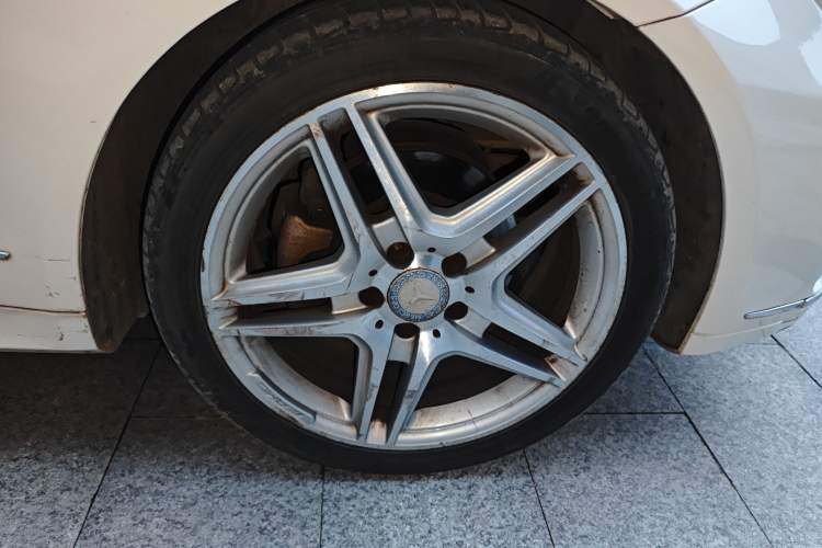 Used Mercedes-Benz E-Class 2011 E 260 CGI Coupe