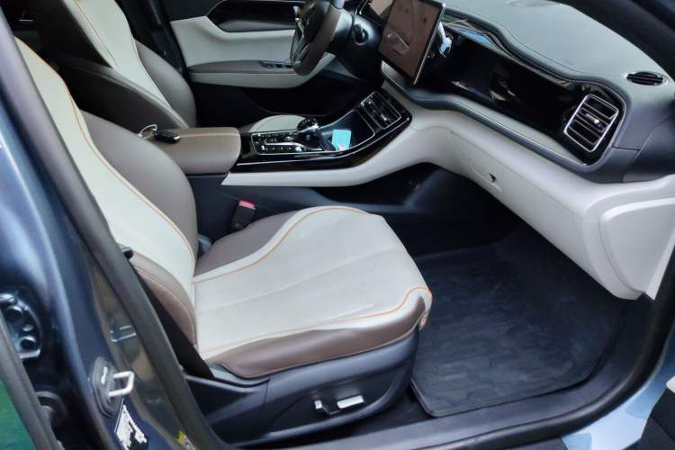 Used BYD Qin PLUS 2024 Honor Edition EV 510KM Excellence Model