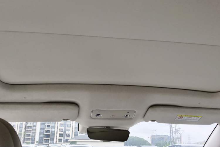 Used Hima Luxeed R7 2025 Range-Extended Version 251 km Max
